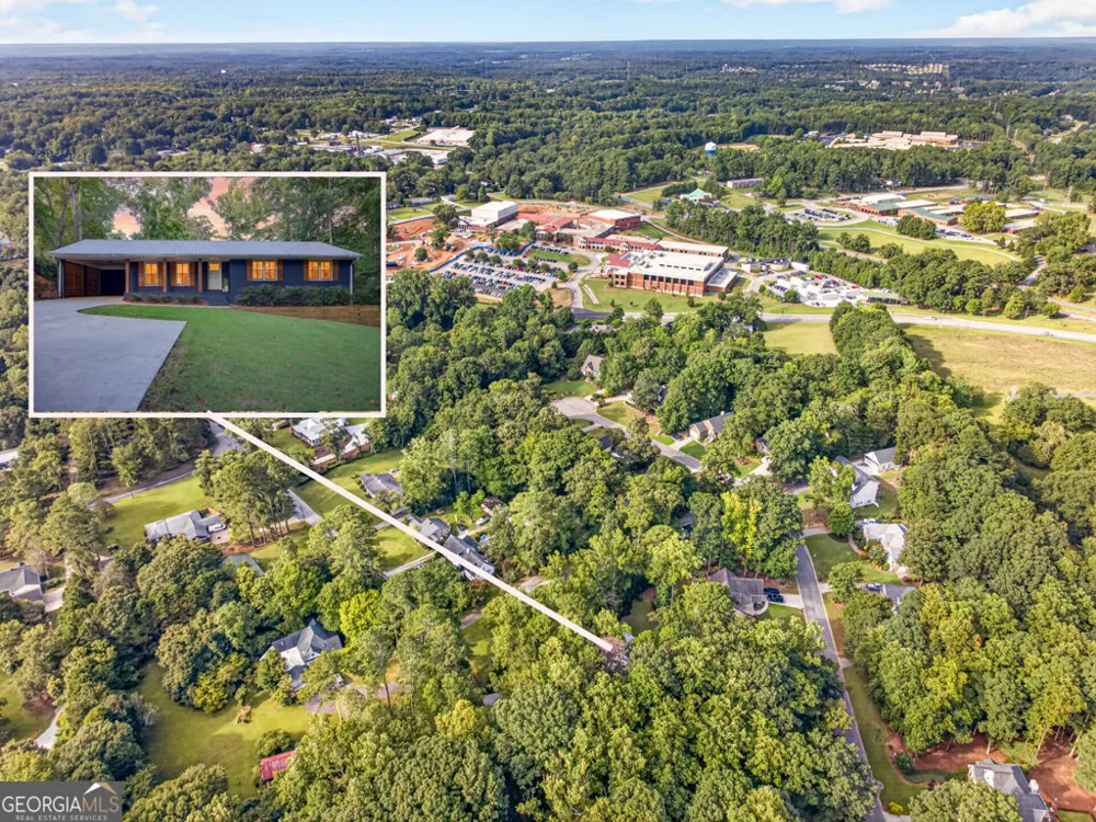327 Dickson DR Jefferson, GA 30549
