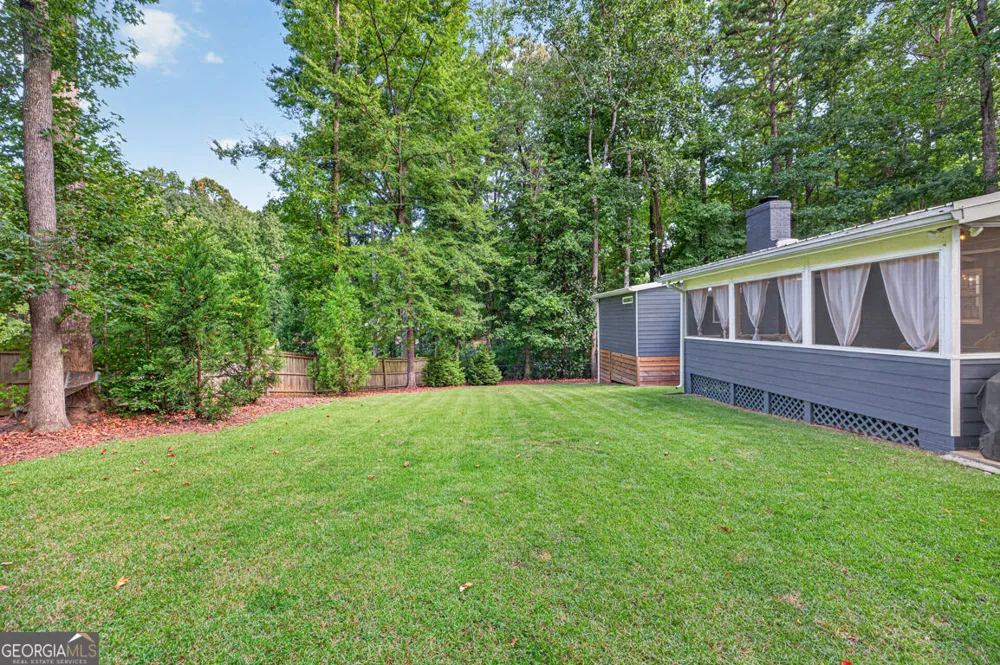 327 Dickson DR Jefferson, GA 30549