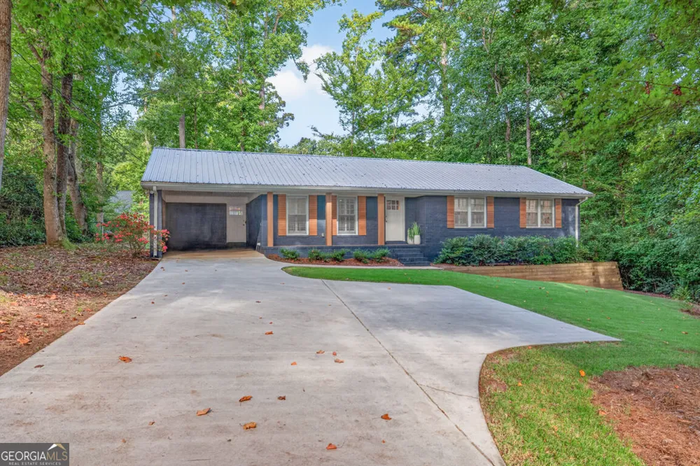 327 Dickson DR Jefferson, GA 30549