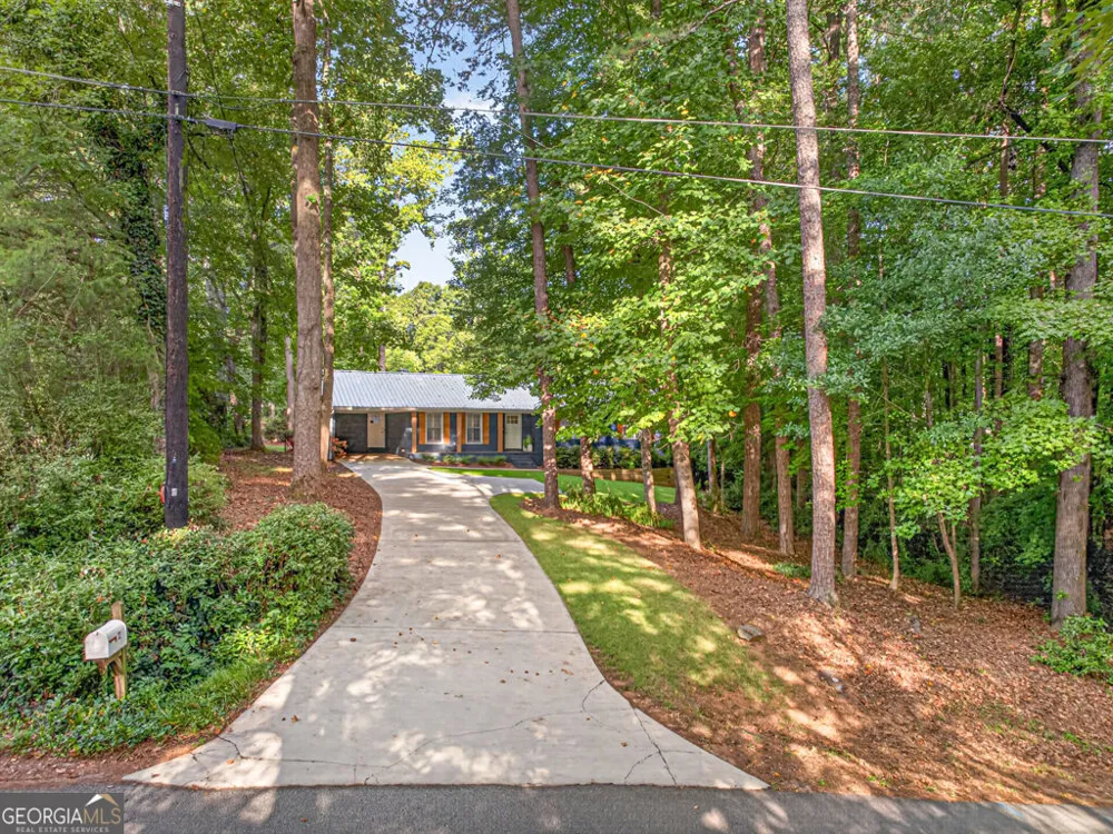 327 Dickson DR Jefferson, GA 30549