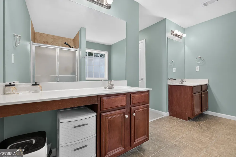 35 Amherst DR Winder, GA 30680