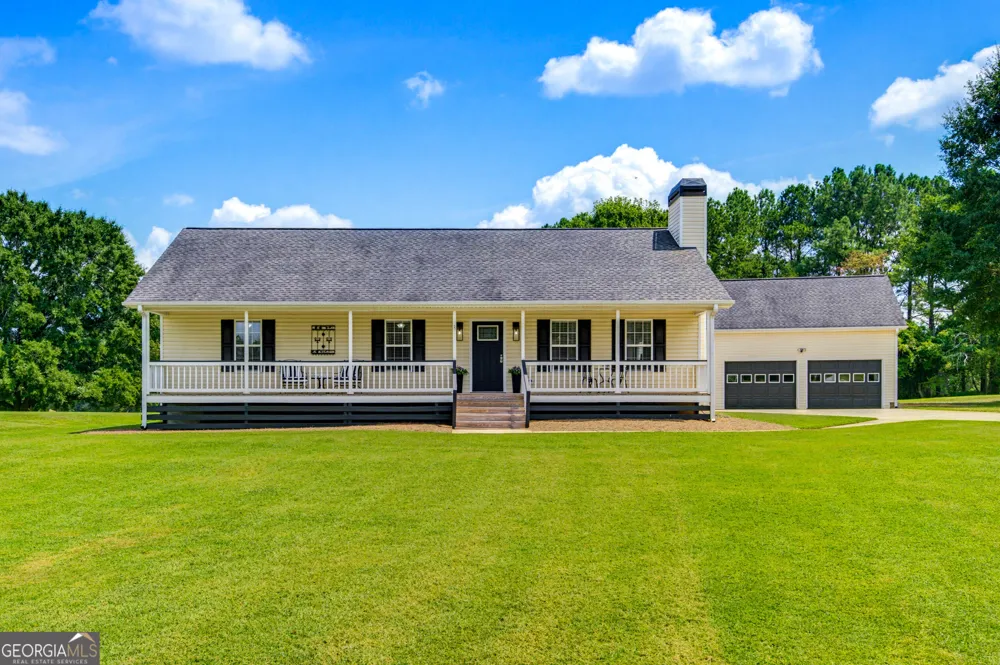15 Davis RD Jefferson, GA 30549