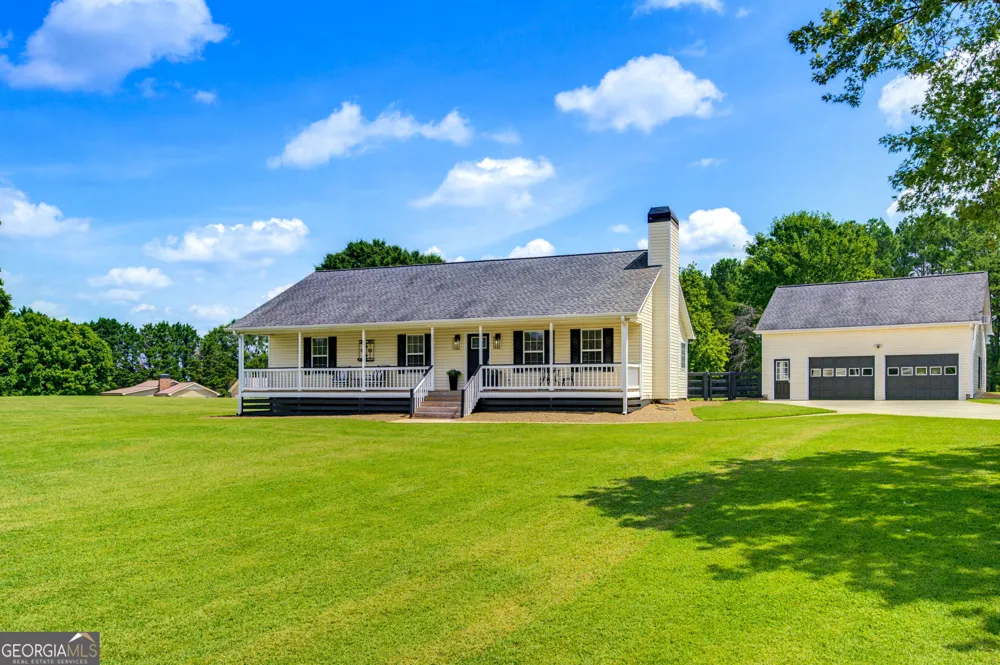 15 Davis RD Jefferson, GA 30549