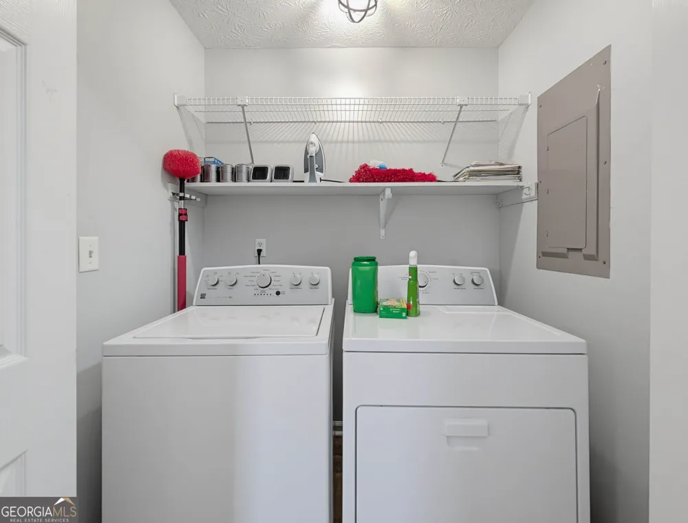 15 Davis RD Jefferson, GA 30549