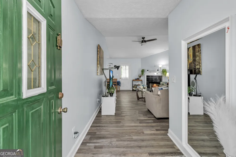 3877 Deaton RD Flowery Branch, GA 30542