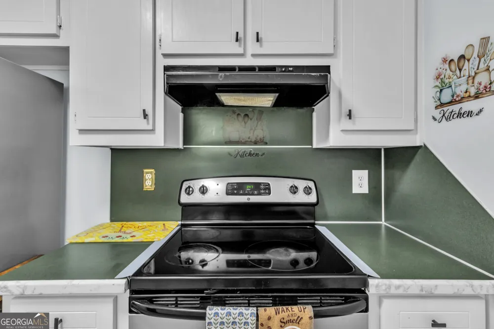 3877 Deaton RD Flowery Branch, GA 30542