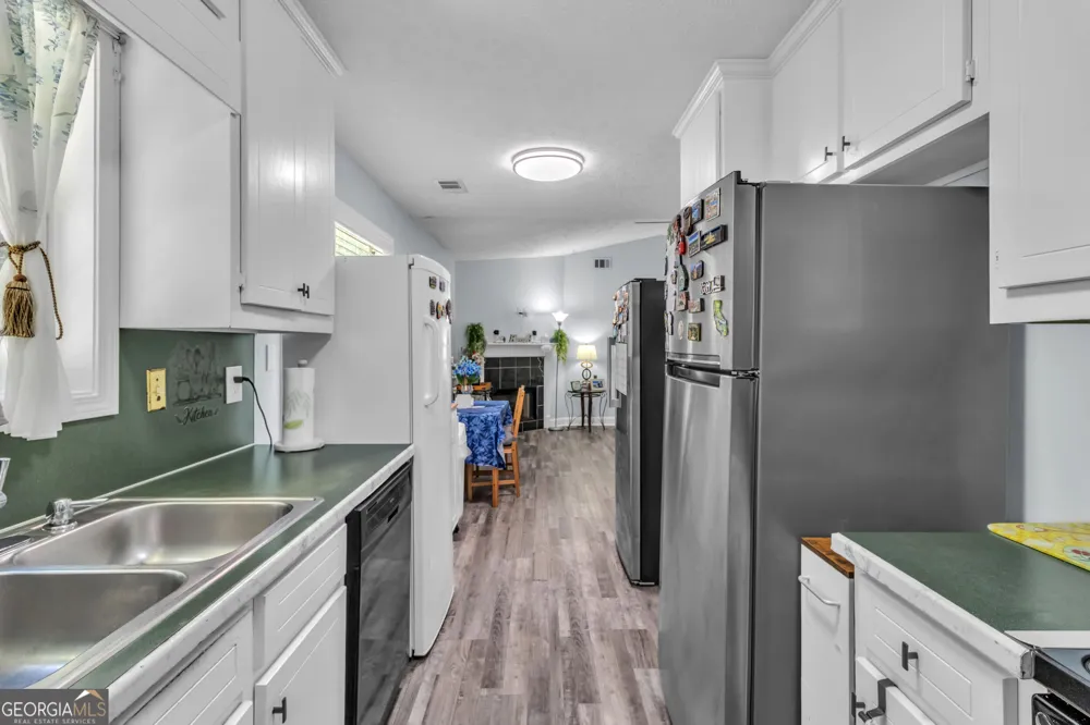 3877 Deaton RD Flowery Branch, GA 30542