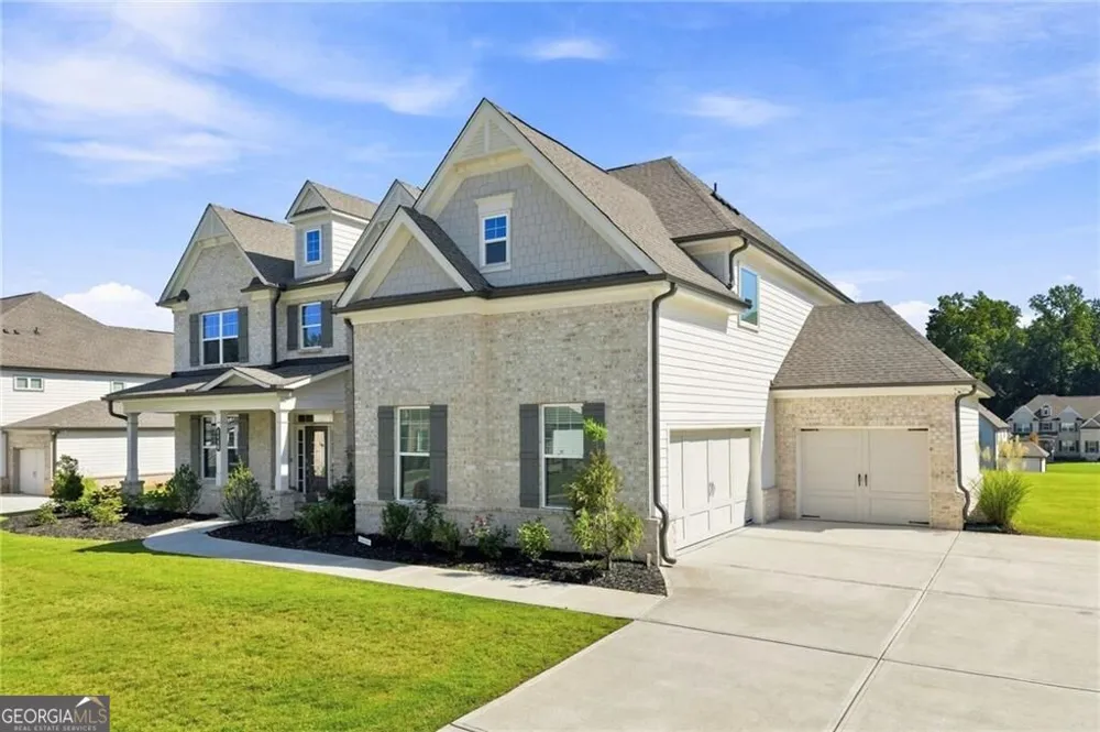 6410 Hawkins Manor DR Cumming, GA 30040