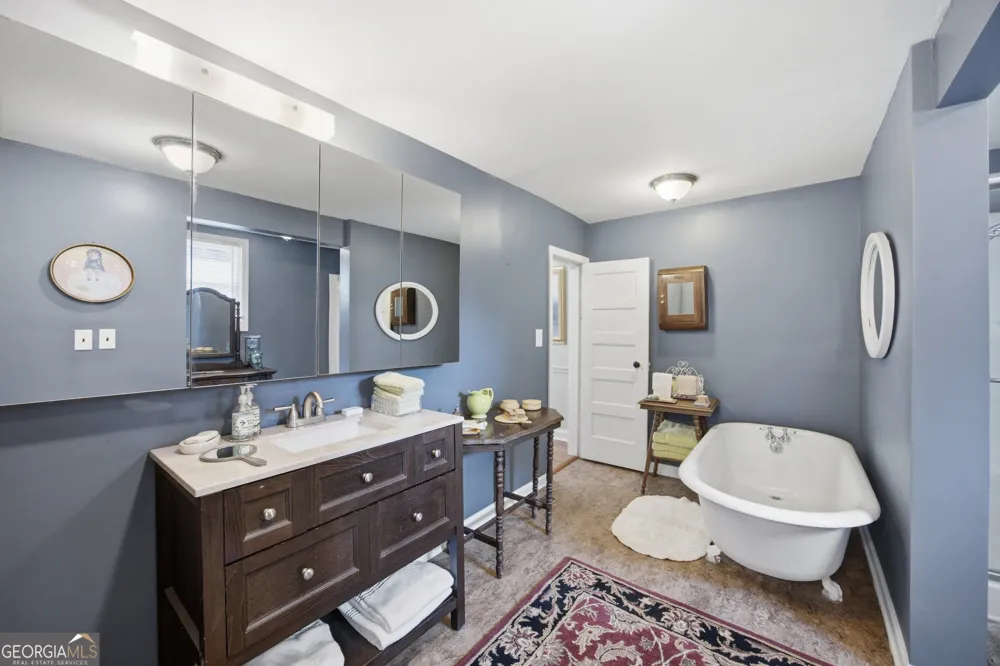 302 E Villanow ST LaFayette, GA 30728