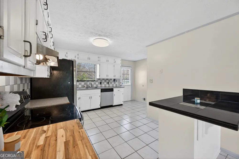 5 Hearthstone DR Stockbridge, GA 30281