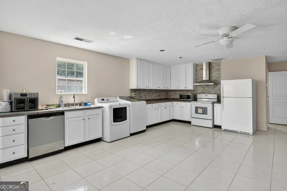 5 Hearthstone DR Stockbridge, GA 30281