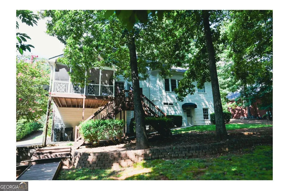 3885 Waterford DR Suwanee, GA 30024