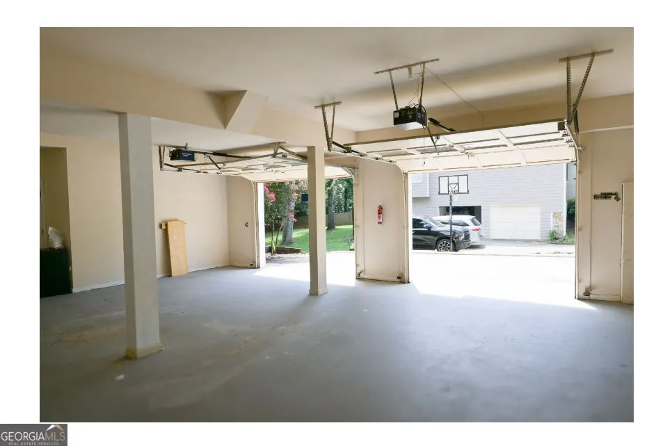 3885 Waterford DR Suwanee, GA 30024