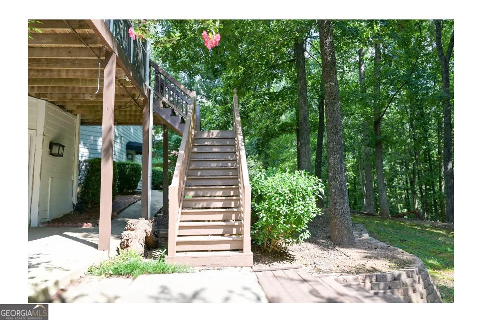3885 Waterford DR Suwanee, GA 30024