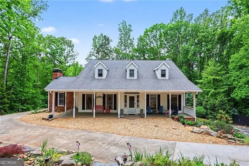 5735 E Ridge DR Douglasville, GA 30135