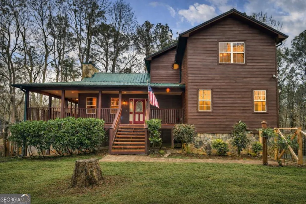 144 Emerald Cove DR Ellijay, GA 30540