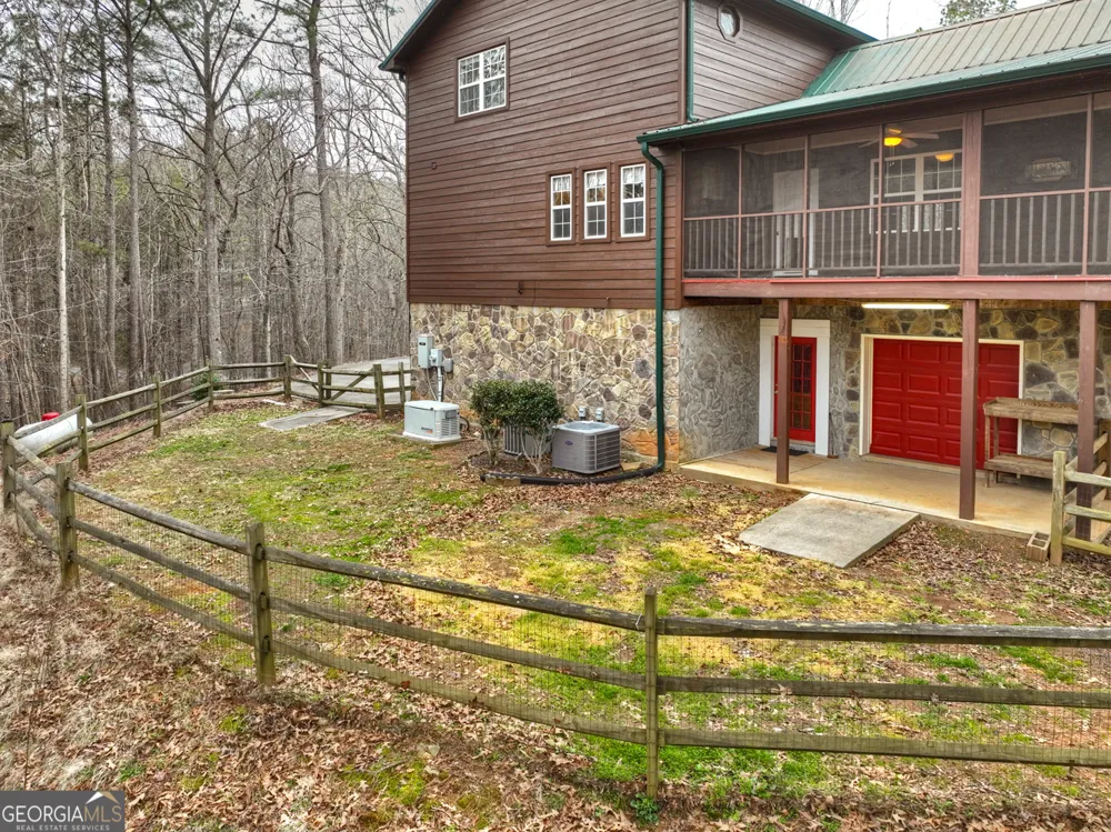 144 Emerald Cove DR Ellijay, GA 30540