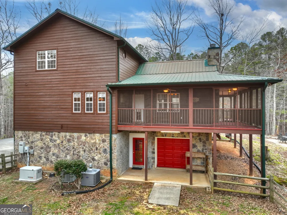 144 Emerald Cove DR Ellijay, GA 30540