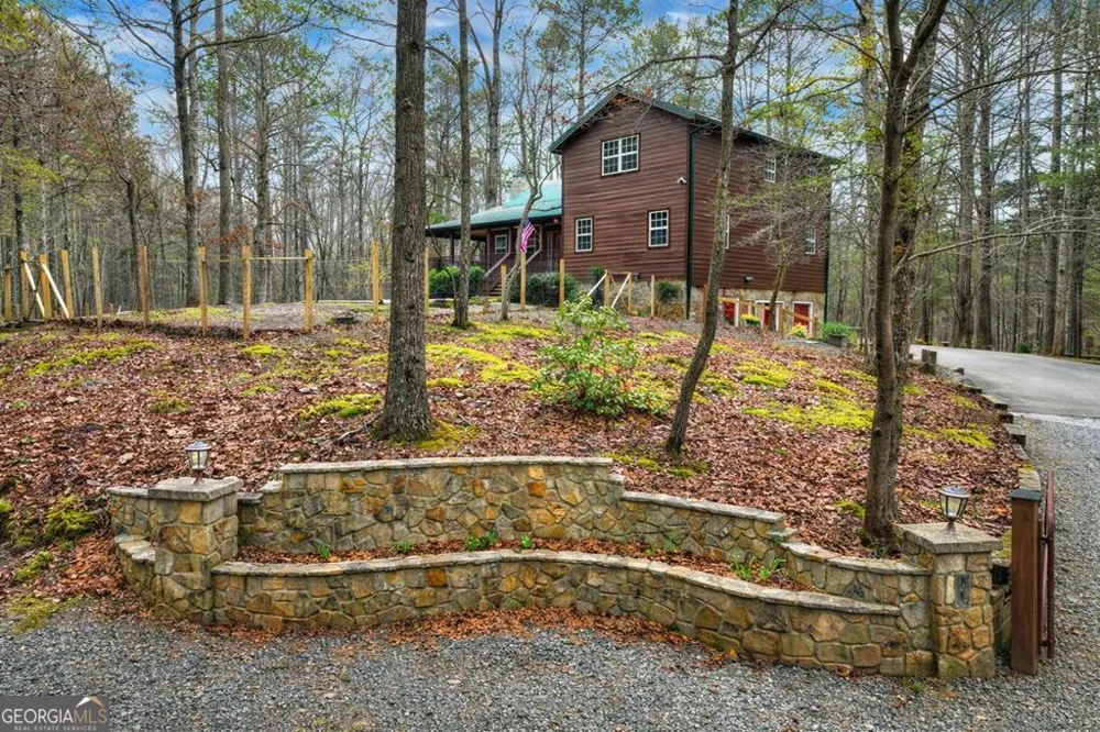144 Emerald Cove DR Ellijay, GA 30540