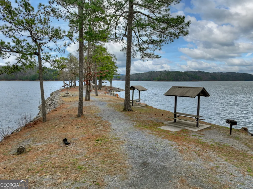 144 Emerald Cove DR Ellijay, GA 30540