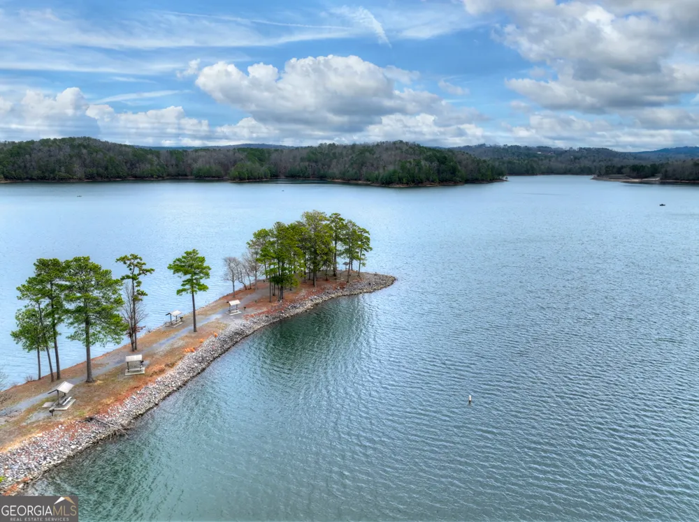 144 Emerald Cove DR Ellijay, GA 30540