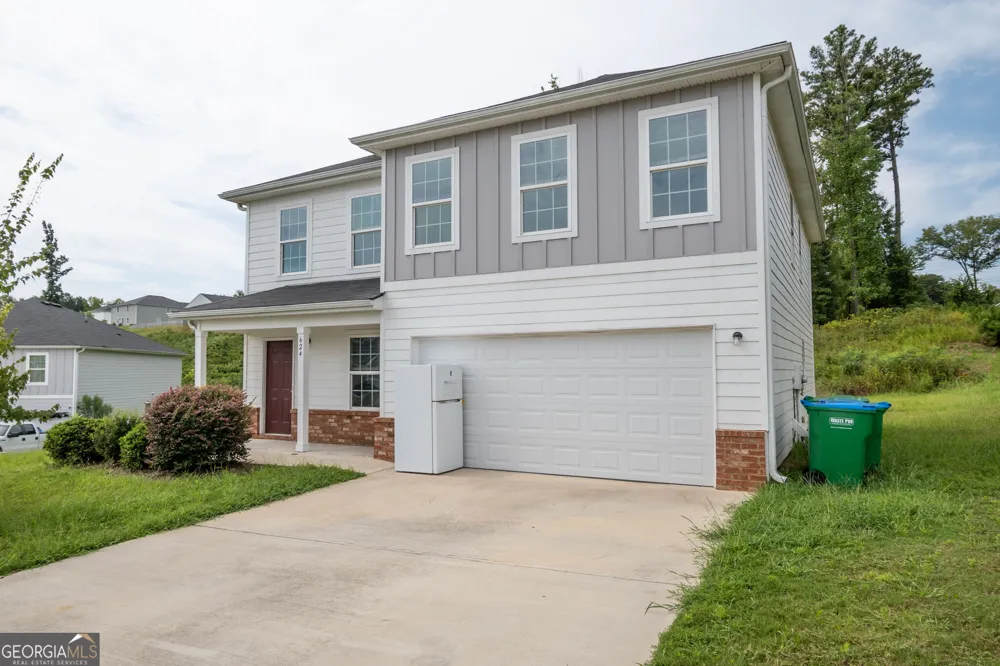 624 Canal ST Jefferson, GA 30549