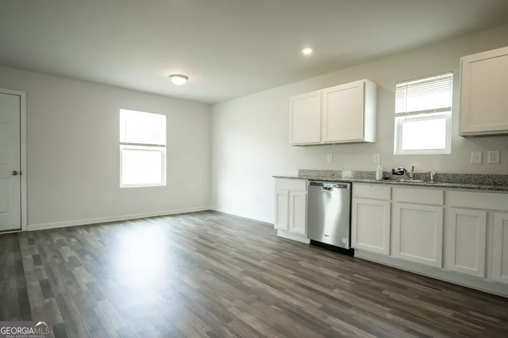 624 Canal ST Jefferson, GA 30549