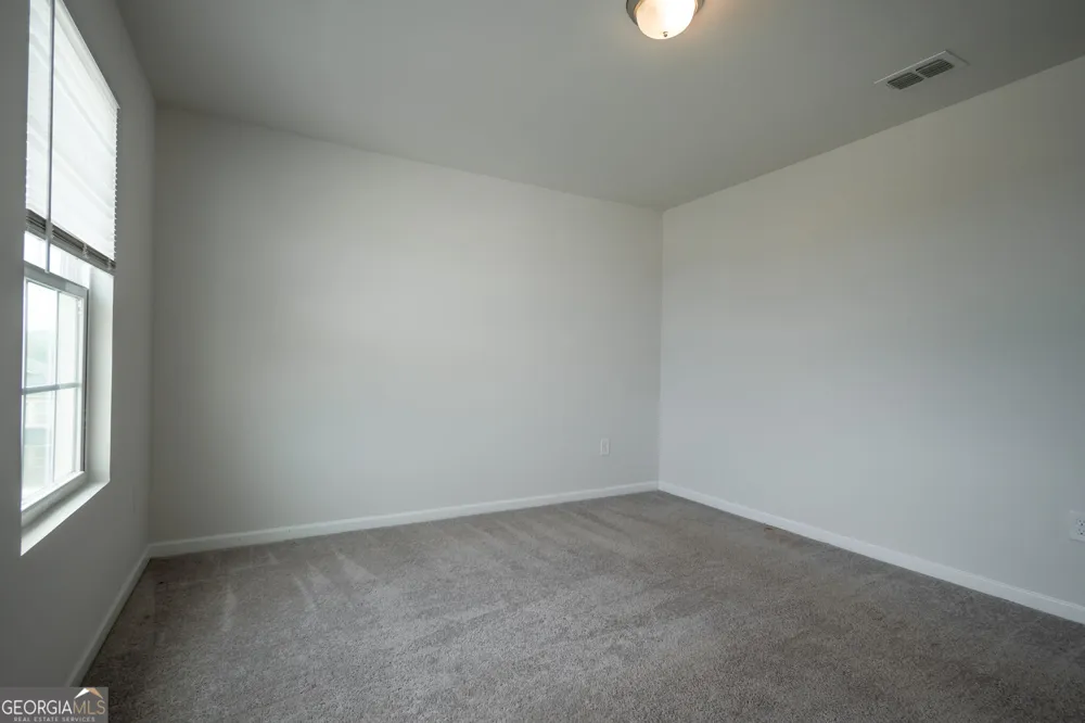624 Canal ST Jefferson, GA 30549