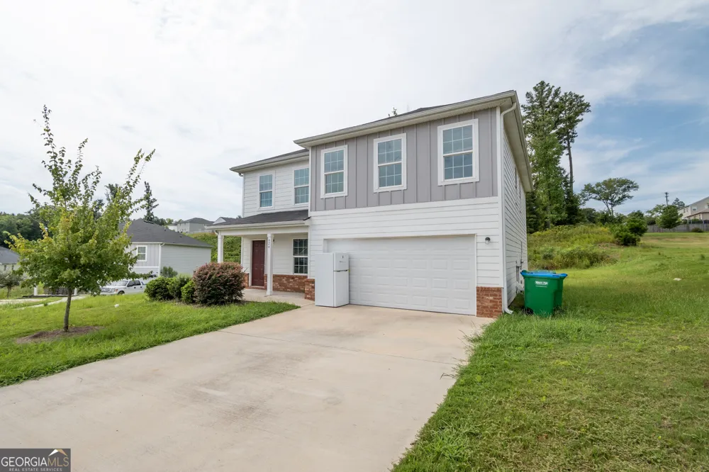 624 Canal ST Jefferson, GA 30549
