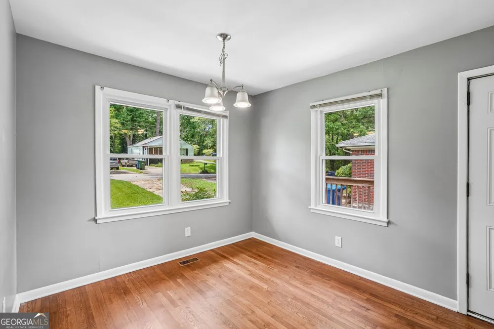 655 Albert ST NW Atlanta, GA 30318