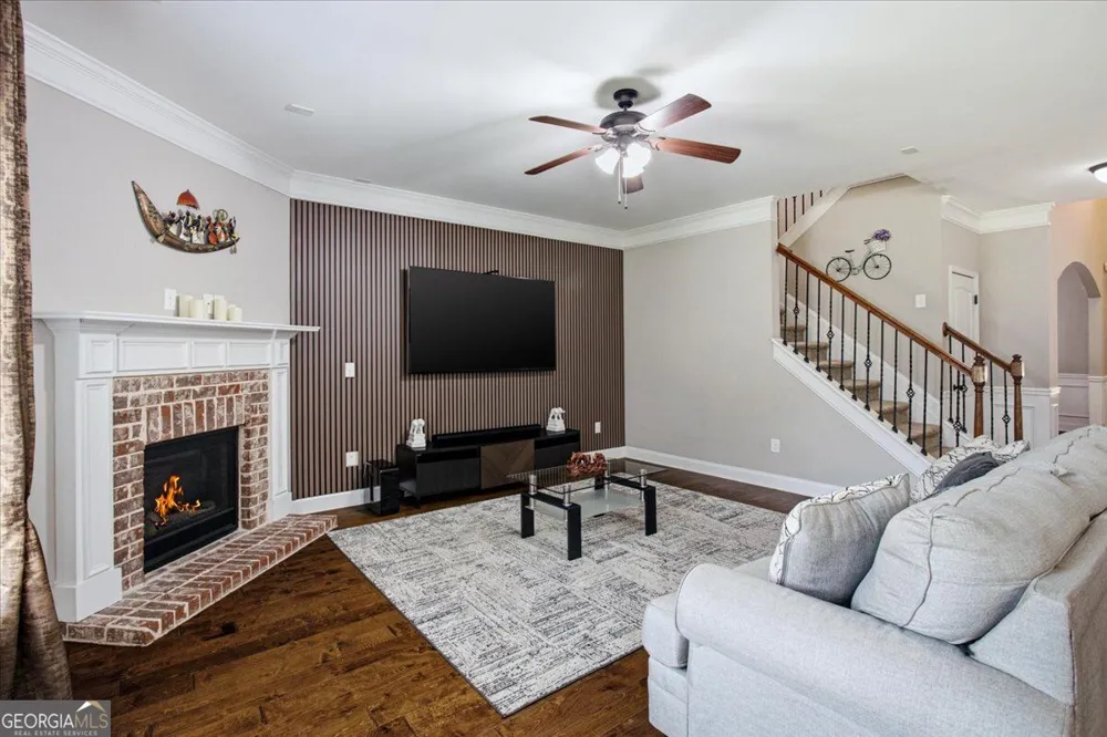 4220 Standing Rock WAY Cumming, GA 30028