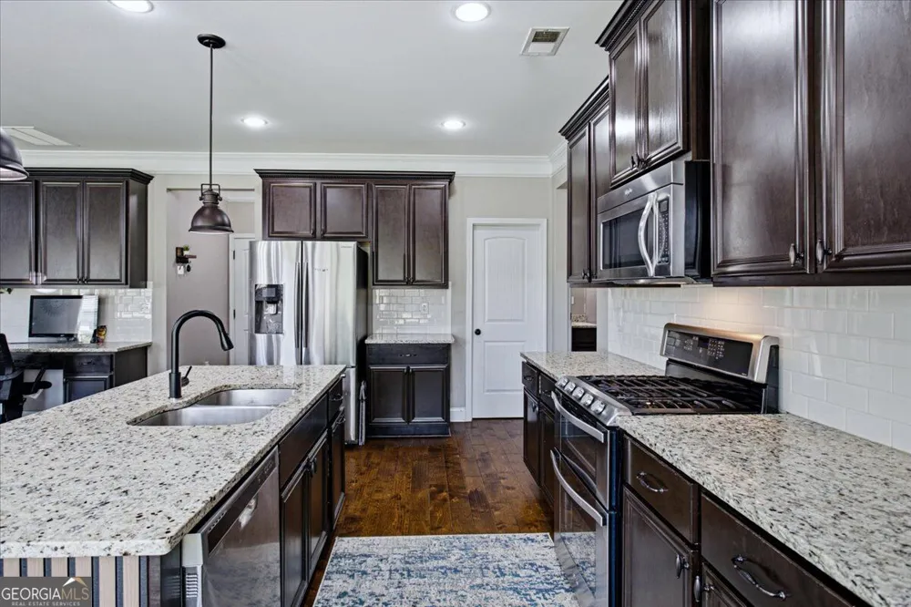 4220 Standing Rock WAY Cumming, GA 30028