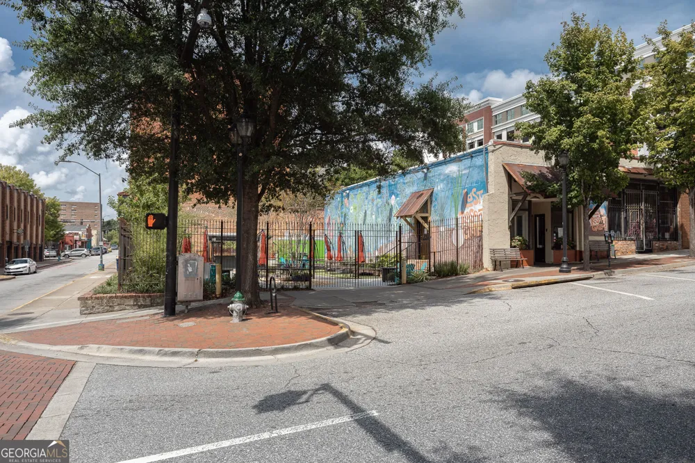 131 Broad ST Athens, GA 30601