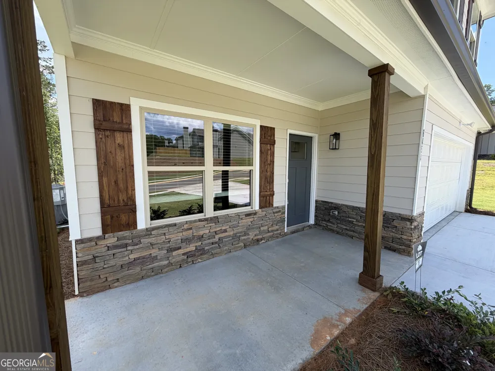 6467 Plantation Station DR Lula, GA 30554