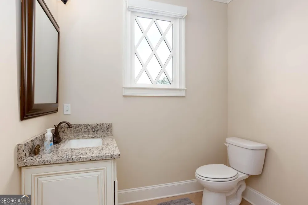 100 Batten Board WAY Woodstock, GA 30189