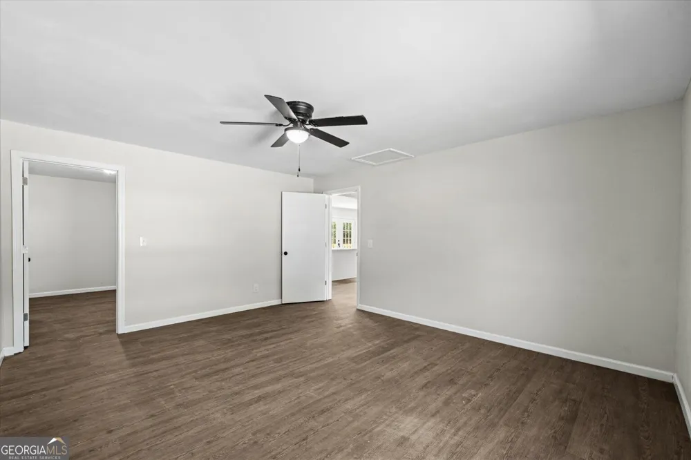 2005 Watergate LN Tunnel Hill, GA 30755