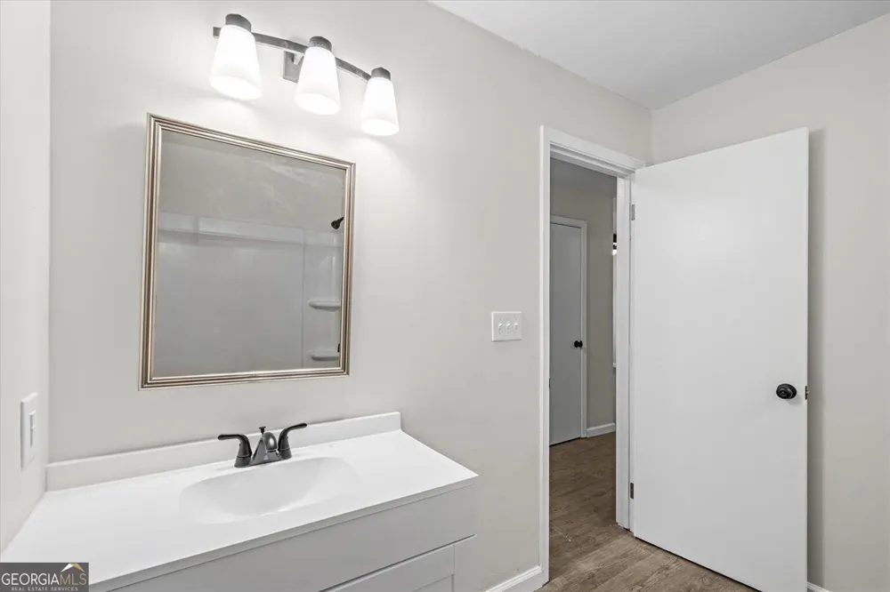 2005 Watergate LN Tunnel Hill, GA 30755