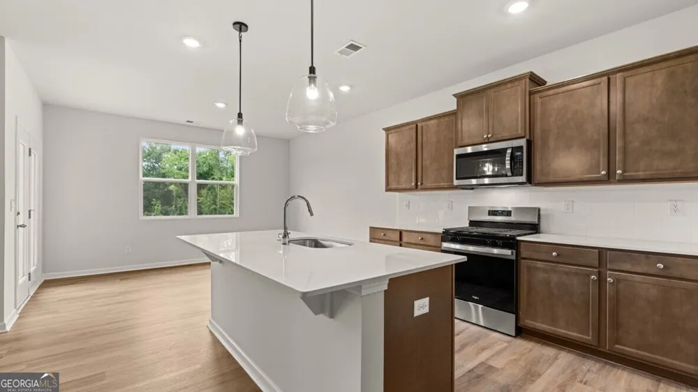 3113 Hallsley DR South Fulton, GA 30349