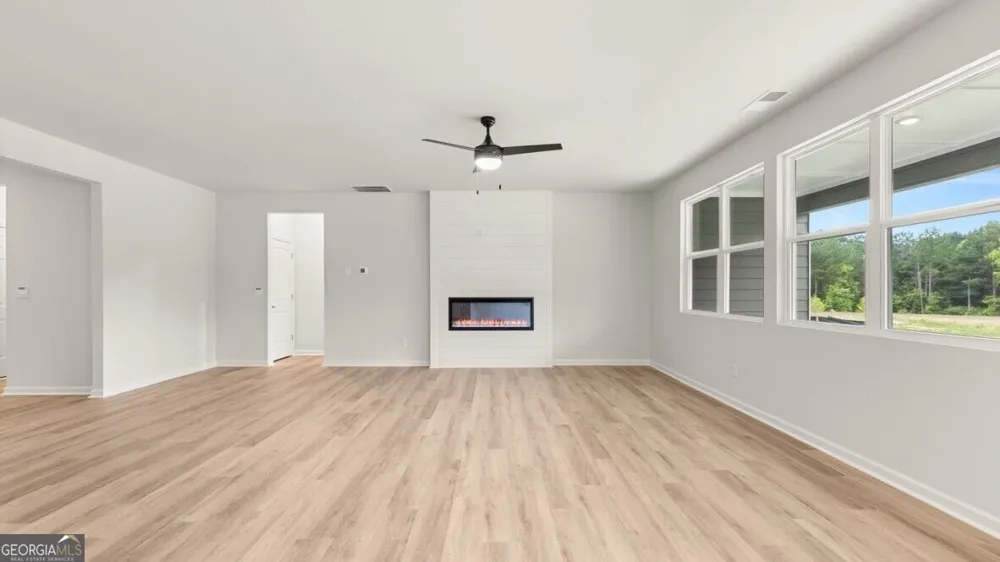 3113 Hallsley DR South Fulton, GA 30349