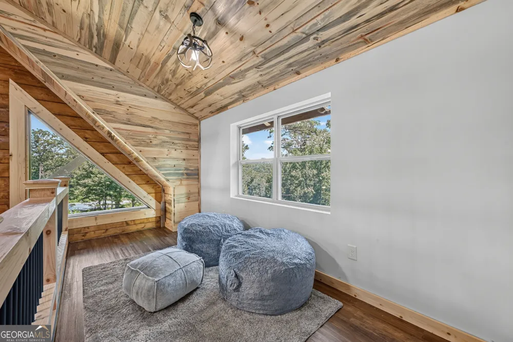196 N Jakes Landing WAY Ellijay, GA 30540