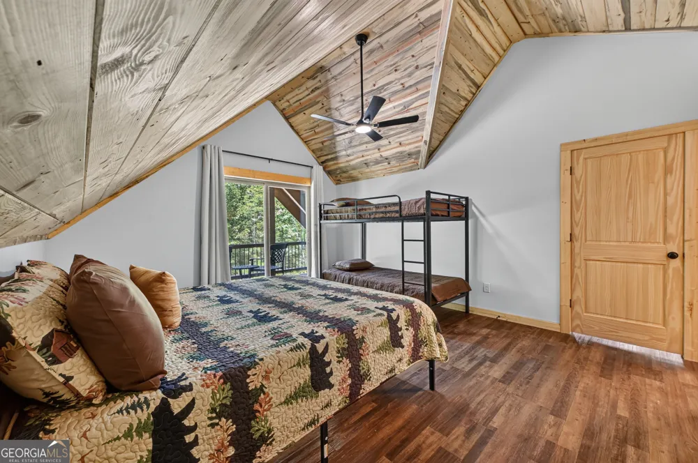196 N Jakes Landing WAY Ellijay, GA 30540