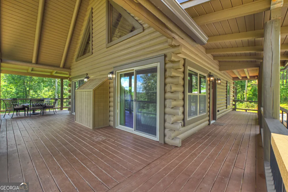 196 N Jakes Landing WAY Ellijay, GA 30540
