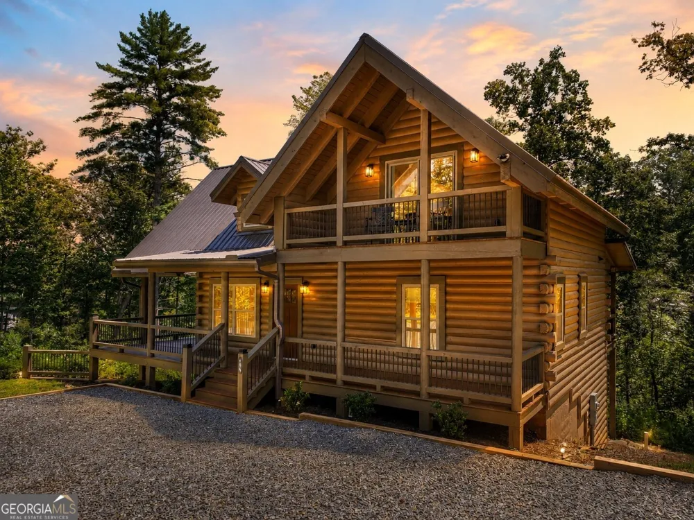 196 N Jakes Landing WAY Ellijay, GA 30540