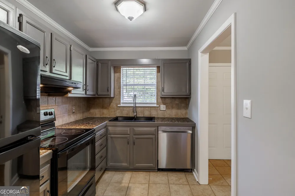 1688 Prince AVE Athens, GA 30606