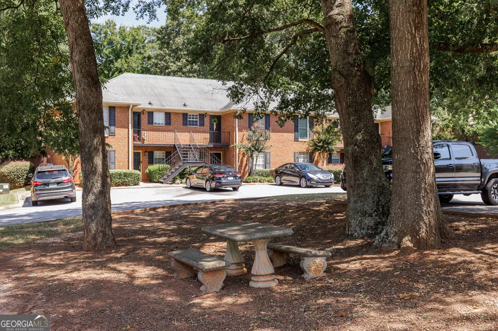 1688 Prince AVE Athens, GA 30606