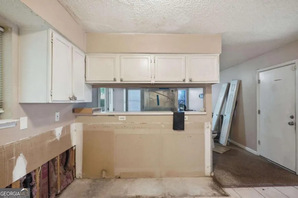 1001 Chapman LN Stone Mountain, GA 30088