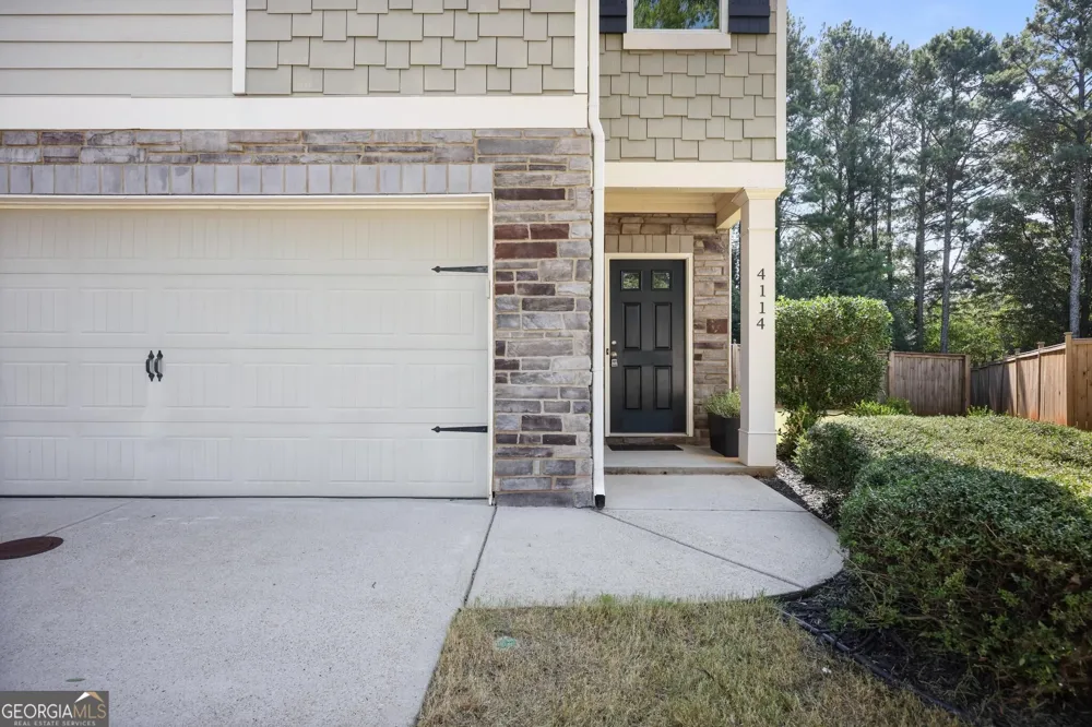 4114 Elsdon DR Austell, GA 30106