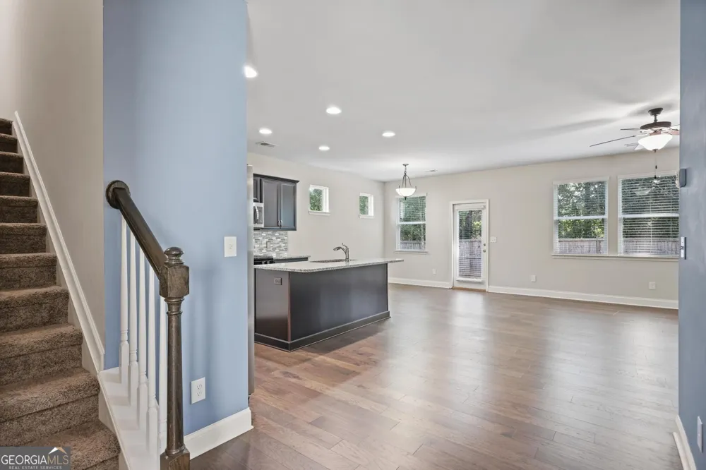 4114 Elsdon DR Austell, GA 30106