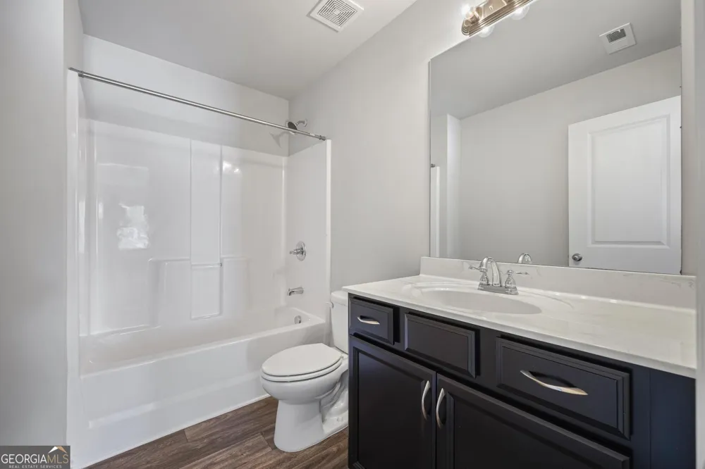 4114 Elsdon DR Austell, GA 30106