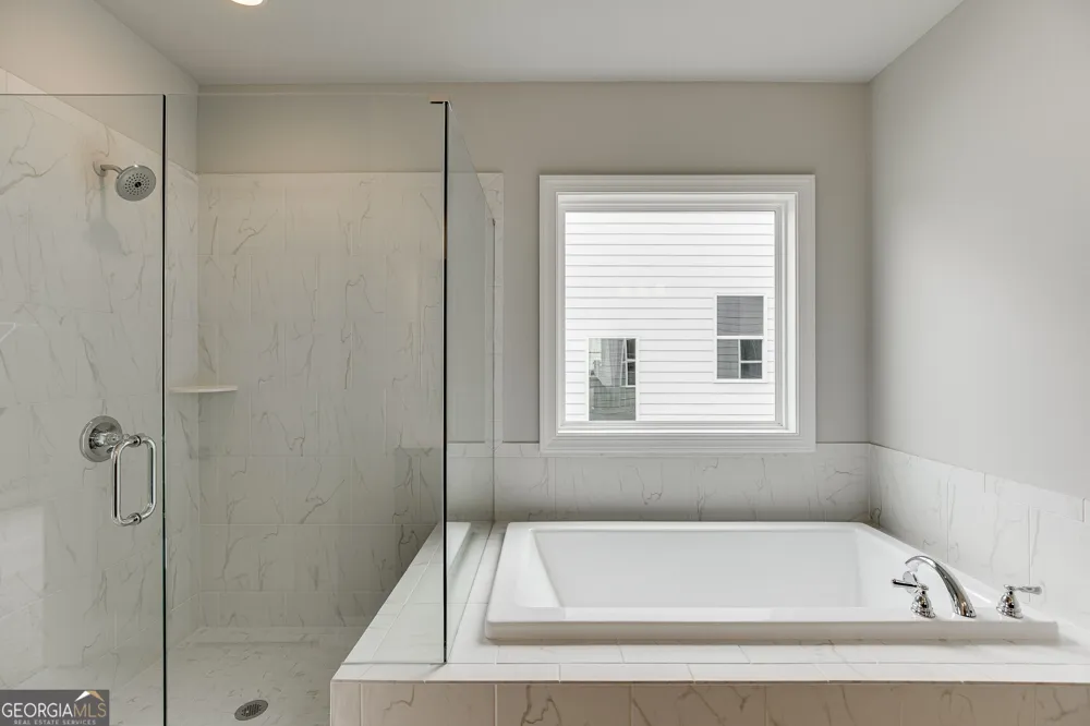 5617 Ernest WAY Flowery Branch, GA 30542